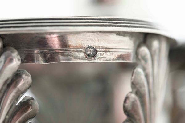 Acetoliera. Francia, prima met del XIX secolo. Marchio dell'argentiere consunto di difficile lettura  - Asta Argenti da collezione | Antichi - Associazione Nazionale - Case d'Asta italiane