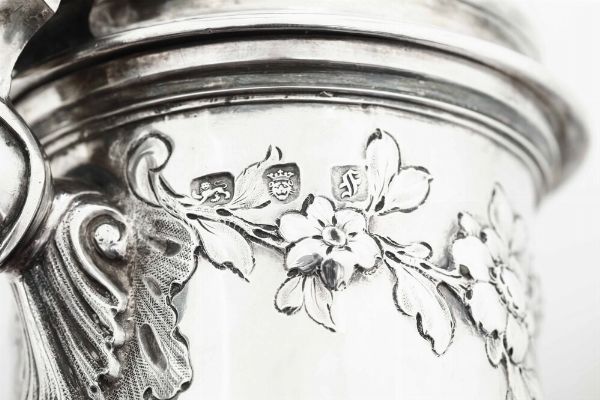 Caffettiera. Londra 1761. Argentiere John Swift (?)  - Asta Argenti da collezione | Antichi - Associazione Nazionale - Case d'Asta italiane