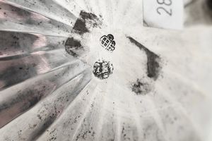 Caffettiera. Torino XVIII secolo. Marchio dell'assaggiatore parziale, probabilmente Carlo Micha (1739-1783). Marchio dell'argentiere consunto di difficile lettura  - Asta Argenti da collezione | Antichi - Associazione Nazionale - Case d'Asta italiane