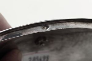 Zuccheriera. Torino, seconda met del XVIII secolo. Assaggiattore e contrassaggiatore Giuseppe Vernoni (1778-1824). Marchio dell'argentiere consunto di difficile lettura (Giovanni Fino?) e marchi di ricontrollo in uso dal 1824 al 1872  - Asta Argenti da collezione | Antichi - Associazione Nazionale - Case d'Asta italiane