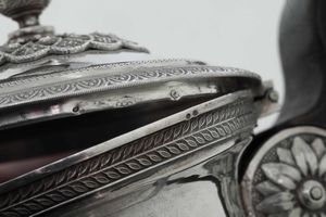 Caffettiera. Torino, primo quarto del XIX secolo. Assaggiatore Giuseppe Vernoni. Argentiere Stefano Arnaud  - Asta Argenti da collezione | Antichi - Associazione Nazionale - Case d'Asta italiane