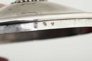 Zuccheriera. Torino, prima met del XIX secolo, argentiere Pietro Borrani (...1822-1824...)  - Asta Argenti da collezione | Antichi - Associazione Nazionale - Case d'Asta italiane