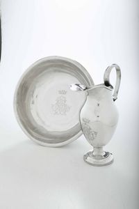 Brocca e bacile. Sicilia (Catania?), prima met del XIX secolo. Marchi camerali e consolari parziali di difficile lettura  - Asta Argenti da collezione | Antichi - Associazione Nazionale - Case d'Asta italiane