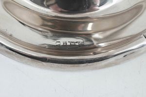 Calamaio con orologio. Birmingham 1913. Marchio dell'argentiere consunto (porta pennino non pertinente Italia XX secolo)  - Asta Argenti da collezione | Antichi - Associazione Nazionale - Case d'Asta italiane