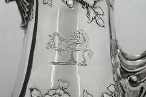 Caffettiera. Londra 1761. Argentiere John Swift (?)  - Asta Argenti da collezione | Antichi - Associazione Nazionale - Case d'Asta italiane