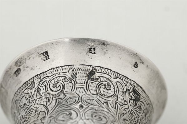 Coppa. Russia, probabilmente Mosca 1866. Marchio dell'assaggiatore parziale di difficile lettura (Viktor Savinkov?) e marchio dell'argentiere (non identificato)  - Asta Argenti da Collezione | XX secolo - Associazione Nazionale - Case d'Asta italiane