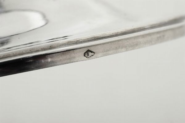 Tazza da puerpera con presentoire. Torino, inizi del XIX secolo. Argentiere Carlo Balbino (1798-1824)  - Asta Argenti da Collezione | XX secolo - Associazione Nazionale - Case d'Asta italiane