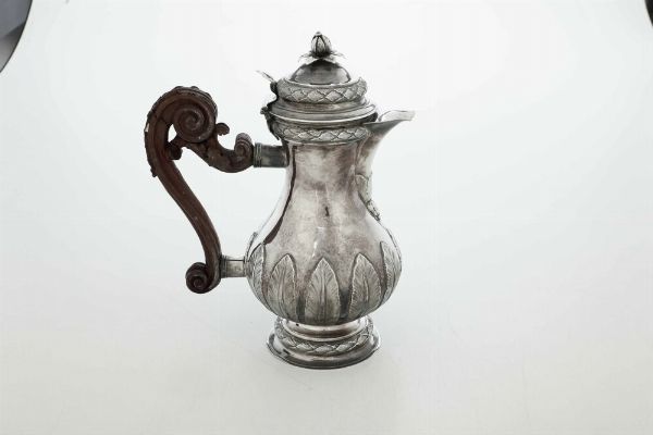 Caffettiera. Genova. Marchio della Torretta con datario (1)788  - Asta Argenti da Collezione | XX secolo - Associazione Nazionale - Case d'Asta italiane