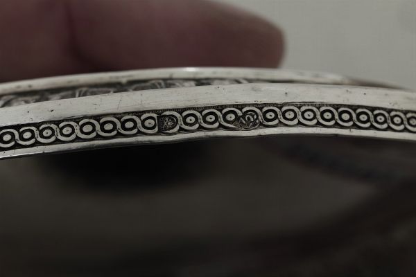 Tazza da puerpera. Roma, inizi del XIX secolo. Maestro argentiere Angelo Giannotti (1824-1865)  - Asta Argenti da Collezione | XX secolo - Associazione Nazionale - Case d'Asta italiane