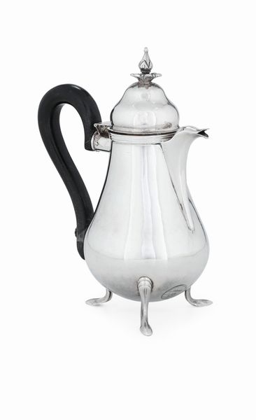Caffettiera. Manifattura italiana del XX secolo (Firenze?)  - Asta Argenti da Collezione | XX secolo - Associazione Nazionale - Case d'Asta italiane