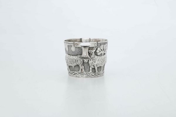 Tazza. Chester 1908. Argentiere George Nathan and Ridley Hayes  - Asta Argenti da Collezione | XX secolo - Associazione Nazionale - Case d'Asta italiane