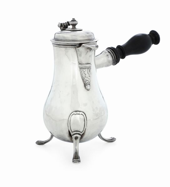 Cioccolatiera. Francia (?), seconda met del XVIII secolo. Marchi consunti di difficile lettura.  - Asta Argenti da Collezione | XX secolo - Associazione Nazionale - Case d'Asta italiane