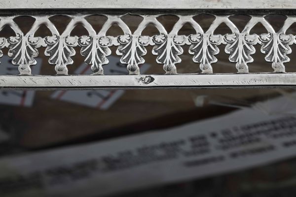 Acetoliera. Francia, prima met del XIX secolo (marchio dell'argentiere consunto di difficile lettura)  - Asta Argenti da Collezione | XX secolo - Associazione Nazionale - Case d'Asta italiane