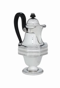 Caffettiera. Manifattura europea del XIX secolo  - Asta Argenti da Collezione | XX secolo - Associazione Nazionale - Case d'Asta italiane