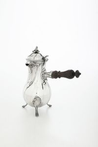 Cioccolatiera. Torino seconda met del XVIII secolo. Argentiere Giovanni Battista Giustetti (1753 - post 1802). Assaggiatore e contrassaggiatore Bartolomeo Bernardi (1778-1816)  - Asta Argenti da Collezione | XX secolo - Associazione Nazionale - Case d'Asta italiane
