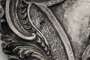 Acquasantiera con Immacolata. Genova, marchio della Torretta con datario (1)76.  - Asta Argenti da Collezione | XX secolo - Associazione Nazionale - Case d'Asta italiane