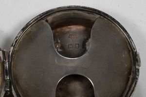 Bruciaprofumi. Londra 1902. Marchio dell'argentiere (non identificato)  - Asta Argenti da Collezione | XX secolo - Associazione Nazionale - Case d'Asta italiane