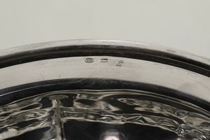 Zuppiera. Argenteria artistica milanese del XX-XXI secolo. Argentiere De Vecchi  - Asta Argenti da Collezione | XX secolo - Associazione Nazionale - Case d'Asta italiane