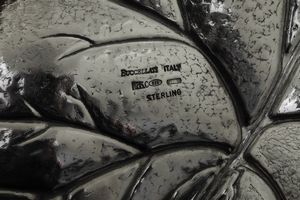 Foglia. Italia XX-XXI secolo. Argentiere Clementi, Bologna per Maison Gianmaria Buccellati  - Asta Argenti da Collezione | XX secolo - Associazione Nazionale - Case d'Asta italiane