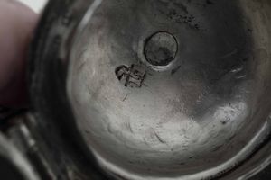 Egoiste. Francia (Metz ?), fine XVIII secolo. Marchio dell'argentiere (non identificato)  - Asta Argenti da Collezione | XX secolo - Associazione Nazionale - Case d'Asta italiane