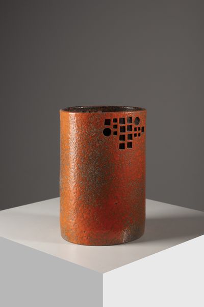 LONDI ALDO (1911 - 2003) : Vaso della serie Etrusco  - Asta Asta 410 | DESIGN E ARTI DECORATIVE DEL NOVECENTO - CERAMICHE Online - Associazione Nazionale - Case d'Asta italiane