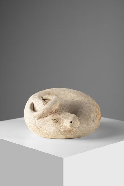 CERAMICHE PETUCCO : Bovino accovacciato  - Asta Asta 410 | DESIGN E ARTI DECORATIVE DEL NOVECENTO - CERAMICHE Online - Associazione Nazionale - Case d'Asta italiane