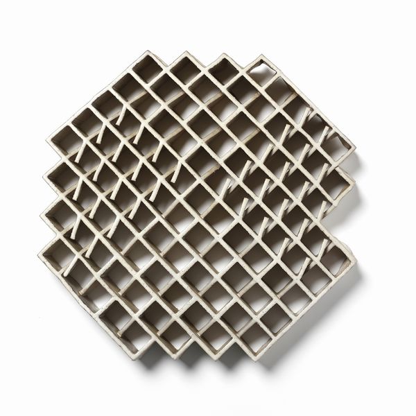 TASCA ALESSIO (1929 - 2020) : Scultura a bassorilievo ad ispirazione optical  - Asta Asta 410 | DESIGN E ARTI DECORATIVE DEL NOVECENTO - CERAMICHE Online - Associazione Nazionale - Case d'Asta italiane