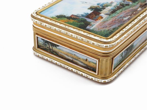 Tabacchiera in oro giallo e argento con smalti miniature  - Asta Gioielli e Orologi - Associazione Nazionale - Case d'Asta italiane