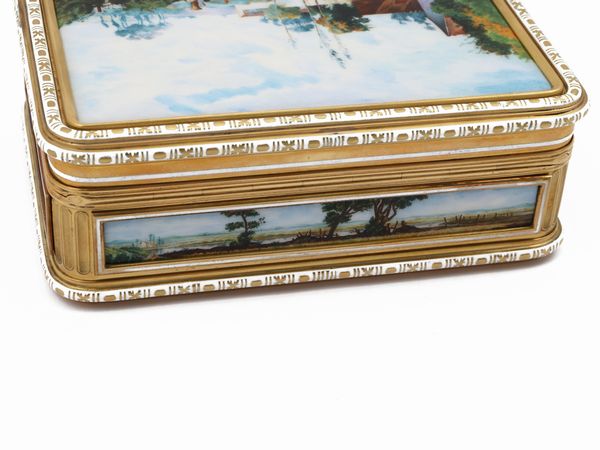 Tabacchiera in oro giallo e argento con smalti miniature  - Asta Gioielli e Orologi - Associazione Nazionale - Case d'Asta italiane
