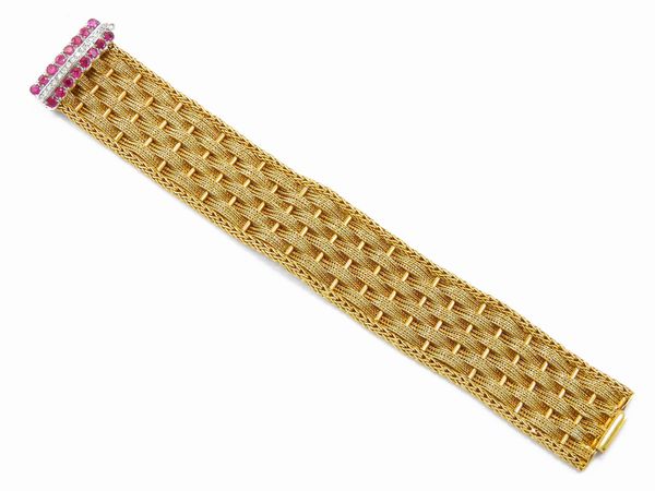 Bracciale in oro bianco e oro giallo con diamanti e rubini  - Asta Gioielli e Orologi - Associazione Nazionale - Case d'Asta italiane