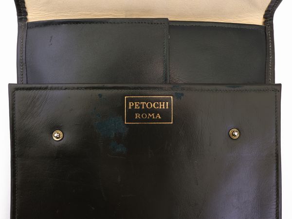 Collana Petochi in oro bianco con diamanti, rubini, zaffiri e acquamarine  - Asta Gioielli e Orologi - Associazione Nazionale - Case d'Asta italiane