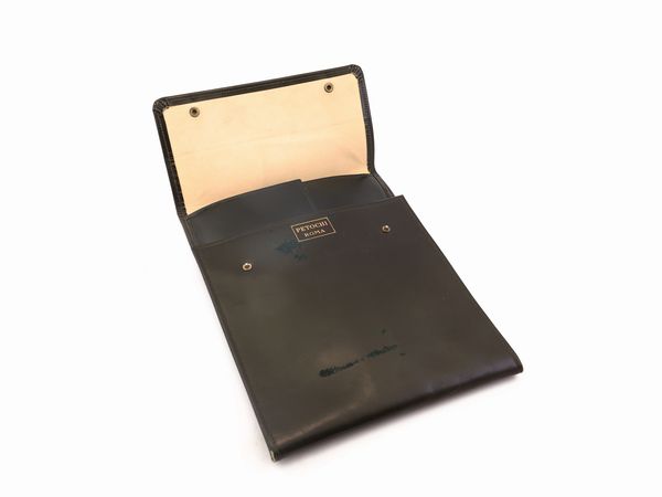 Collana Petochi in oro bianco con diamanti, rubini, zaffiri e acquamarine  - Asta Gioielli e Orologi - Associazione Nazionale - Case d'Asta italiane