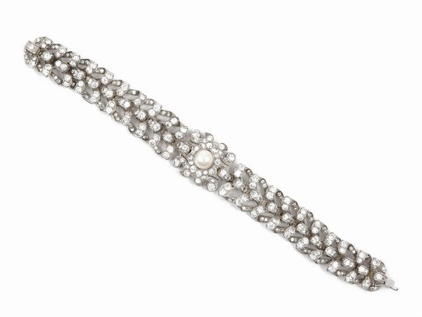 Bracciale in oro bianco con diamanti e perla coltivata  - Asta Gioielli e Orologi - Associazione Nazionale - Case d'Asta italiane