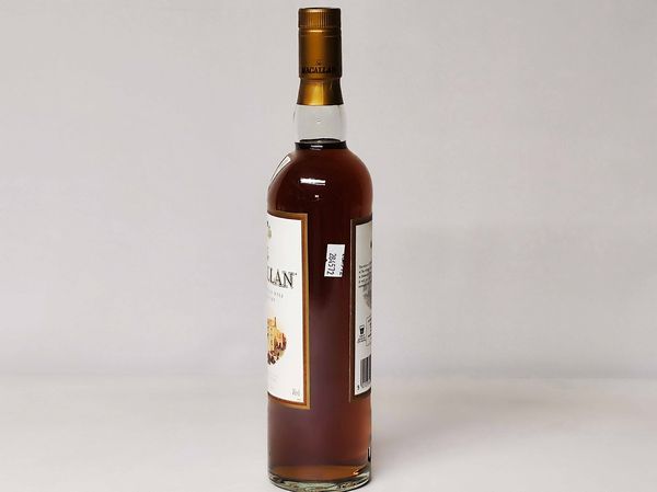 Macallan Vintners Rooms 10 Years Old, Highland Malt Whisky  - Asta Whisky & Co. - Associazione Nazionale - Case d'Asta italiane