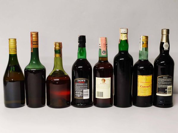 Napoleon, Dow's, Fundador,,Coca Buton,Carlos, Liquori  - Asta Whisky & Co. - Associazione Nazionale - Case d'Asta italiane