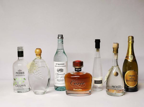 Psenneh, B. Nardini, Bonollo, Uve, Franciacorta, Tosolini, Serafini, Grappa  - Asta Whisky & Co. - Associazione Nazionale - Case d'Asta italiane