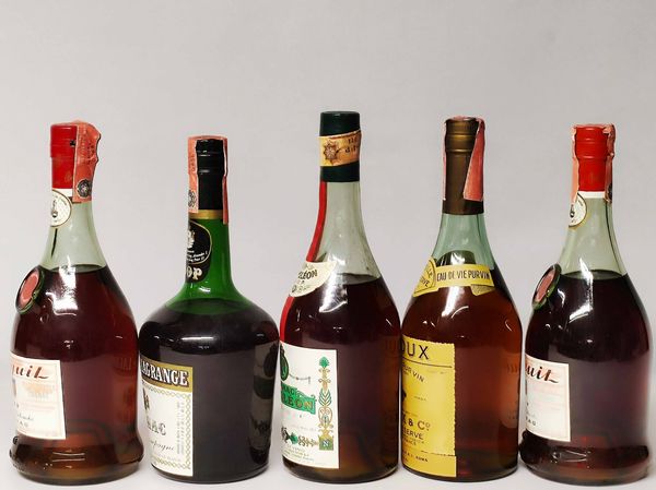 Bisquit, Gaston de Lagrange, Napoleon, Arnoux, Cognac  - Asta Whisky & Co. - Associazione Nazionale - Case d'Asta italiane