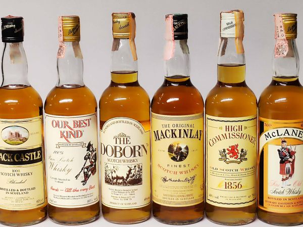 Black Castle, Our Best Kind, Doborn, Mackinlay, Commissioner, Mclane's, Scoth Whisky  - Asta Whisky & Co. - Associazione Nazionale - Case d'Asta italiane