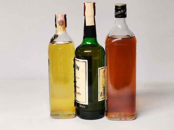 Bushmills, Jameson, Black Bush, Irish Whiskey  - Asta Whisky & Co. - Associazione Nazionale - Case d'Asta italiane