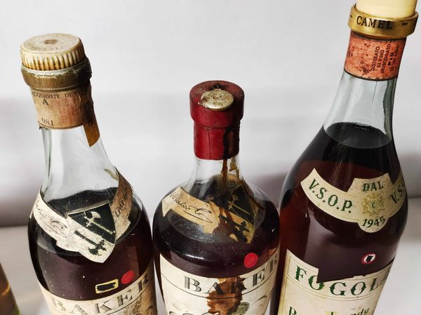 Buton, Fogolar, Barker, Bettitoni, Sarti, Cognac e Brandy Italiani  - Asta Whisky & Co. - Associazione Nazionale - Case d'Asta italiane