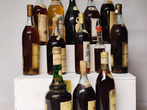 Antinori, Branca, Gambarotta, Reina, Moroni, De Bernard, Pietro Mazzetti, Vecchio 800, Brandy  - Asta Whisky & Co. - Associazione Nazionale - Case d'Asta italiane
