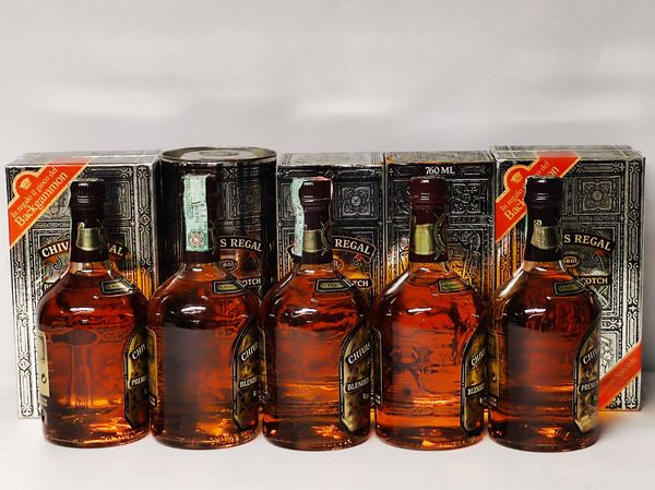 Chivas Regal 12 Years Old, Scotch Whisky  - Asta Whisky & Co. - Associazione Nazionale - Case d'Asta italiane