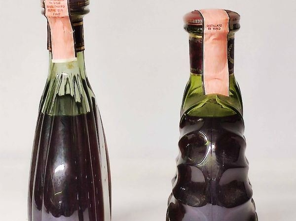 Courvoisier Xo & Remy Martin Centaure Xo, Cognac  - Asta Whisky & Co. - Associazione Nazionale - Case d'Asta italiane