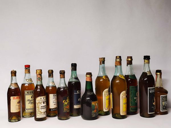 Baker, Moroni, Ape, Antoniazzi, Bisso, Cora, Gallileo, Vecchio 800, Granduchessa, Cognac & Brandy  - Asta Whisky & Co. - Associazione Nazionale - Case d'Asta italiane