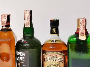 Royal Stewart, Queen Anne, Old Stones, Ambassador, Francis, Seven Eleven, Scoth Whisky  - Asta Whisky & Co. - Associazione Nazionale - Case d'Asta italiane