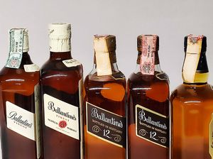 Ballantine's, Scotch Whisky  - Asta Whisky & Co. - Associazione Nazionale - Case d'Asta italiane
