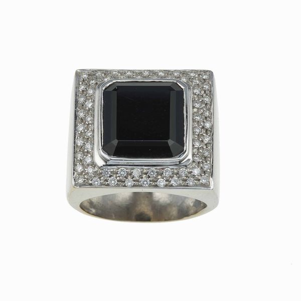 Anello con onice e diamanti  - Asta Gioielli - Associazione Nazionale - Case d'Asta italiane