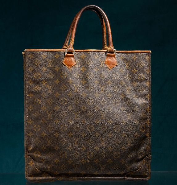 Louis Vuitton Shopper  - Asta Luxury Vintage e Penne da Collezione - Associazione Nazionale - Case d'Asta italiane