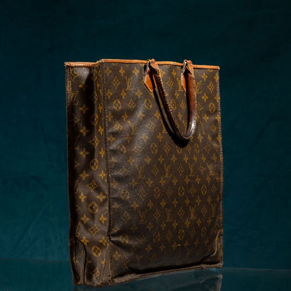 Louis Vuitton Shopper  - Asta Luxury Vintage e Penne da Collezione - Associazione Nazionale - Case d'Asta italiane