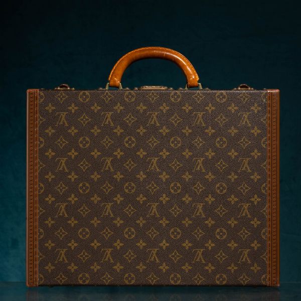 Louis Vuitton Valigetta modello President  - Asta Luxury Vintage e Penne da Collezione - Associazione Nazionale - Case d'Asta italiane